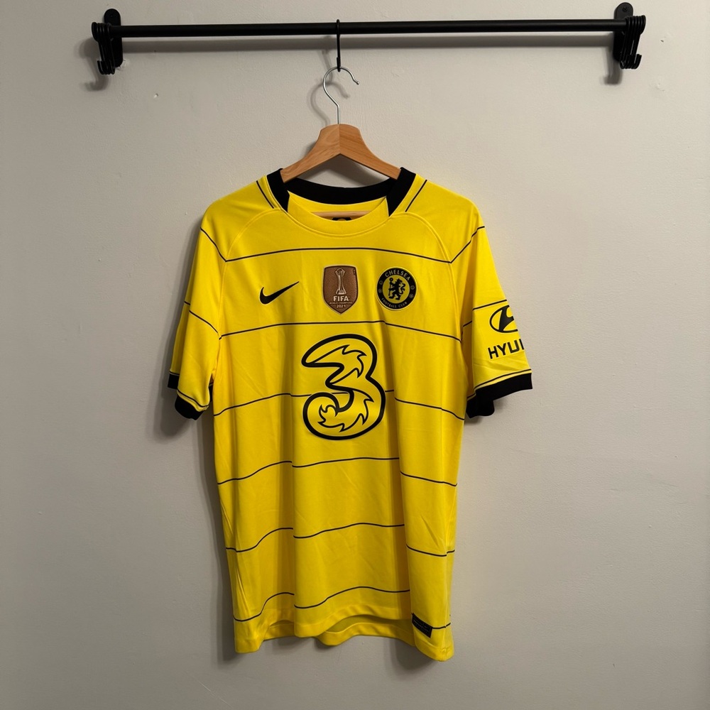 Chelsea Official Away kit from 21/22 season. Kai Harvertz #29. New without tags.